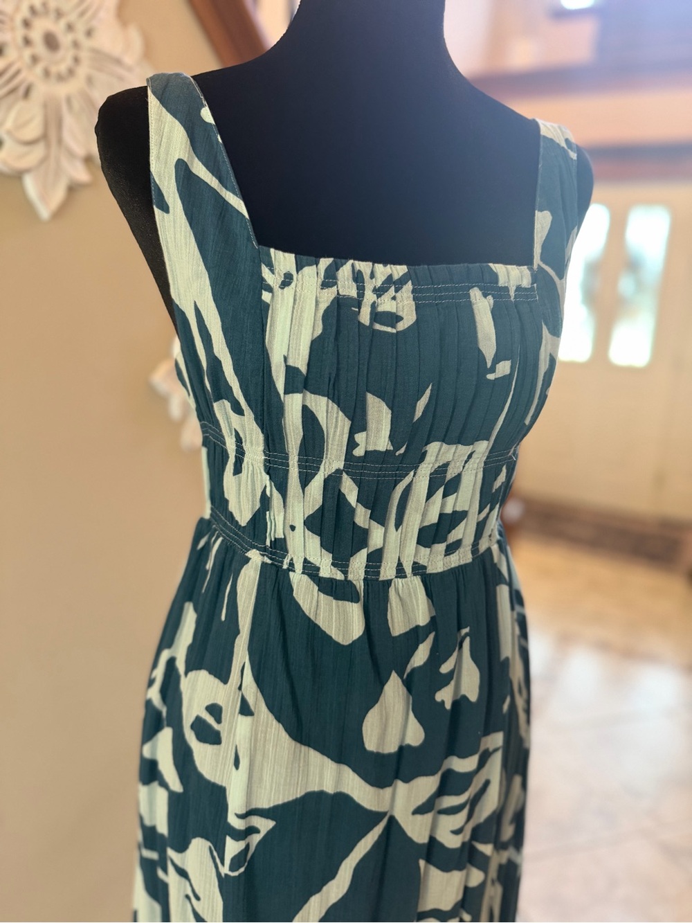 Eddie Bauer Tropical Print Midi Dress – Size 4 - Picture 2 of 5